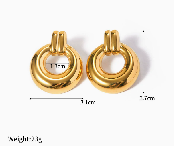 Round Stud Earrings