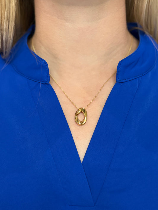 Oval Pendant Necklace